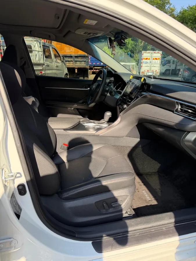 2023 Toyota Camry 2.0L 177HP L4 CVT,autocango,china used car exporter,china ev exporter,chinese used car exporter,chinese used ev exporter
