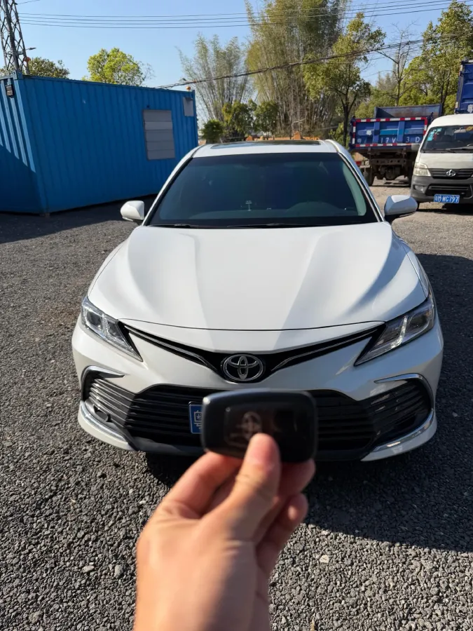 2023 Toyota Camry 2.0L 177HP L4 CVT,autocango,china used car exporter,china ev exporter,chinese used car exporter,chinese used ev exporter