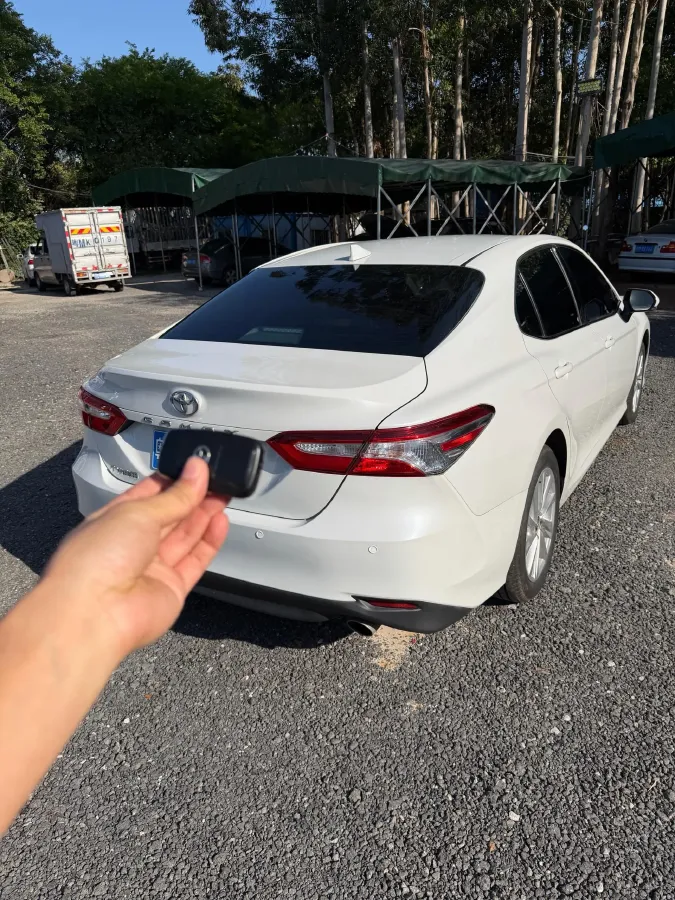 2023 Toyota Camry 2.0L 177HP L4 CVT,autocango,china used car exporter,china ev exporter,chinese used car exporter,chinese used ev exporter
