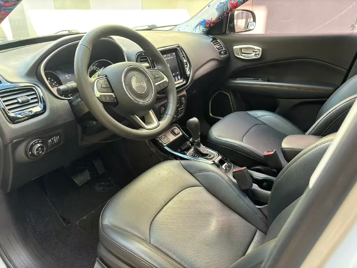 2019 Jeep Compass 1.3T 173HP L4 7DCT,autocango,china used car exporter,china ev exporter,chinese used car exporter,chinese used ev exporter