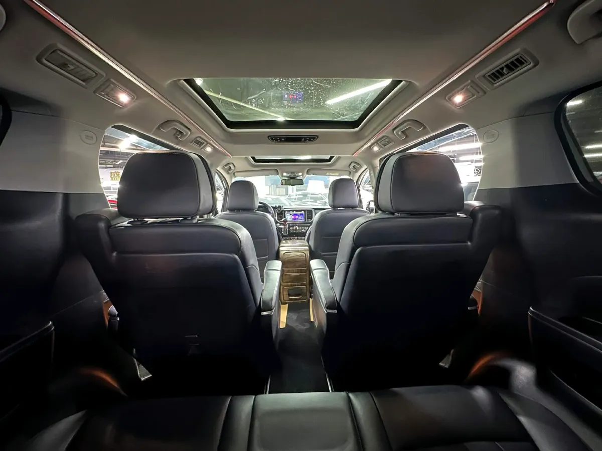 2019 GAC Trumpchi M8 2.0T 201HP L4 6AT,autocango,china used car exporter,china ev exporter,chinese used car exporter,chinese used ev exporter