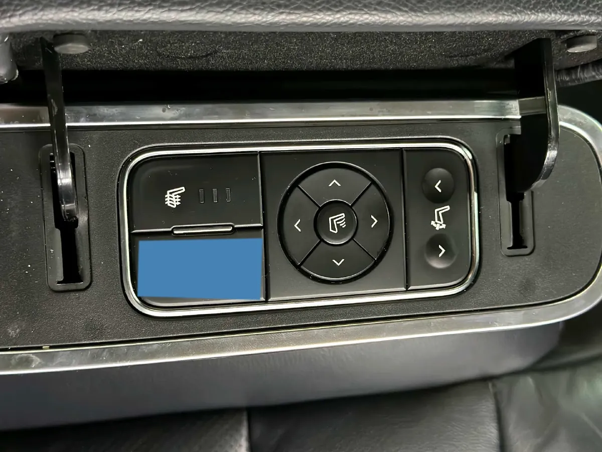 2019 GAC Trumpchi M8 2.0T 201HP L4 6AT,autocango,china used car exporter,china ev exporter,chinese used car exporter,chinese used ev exporter