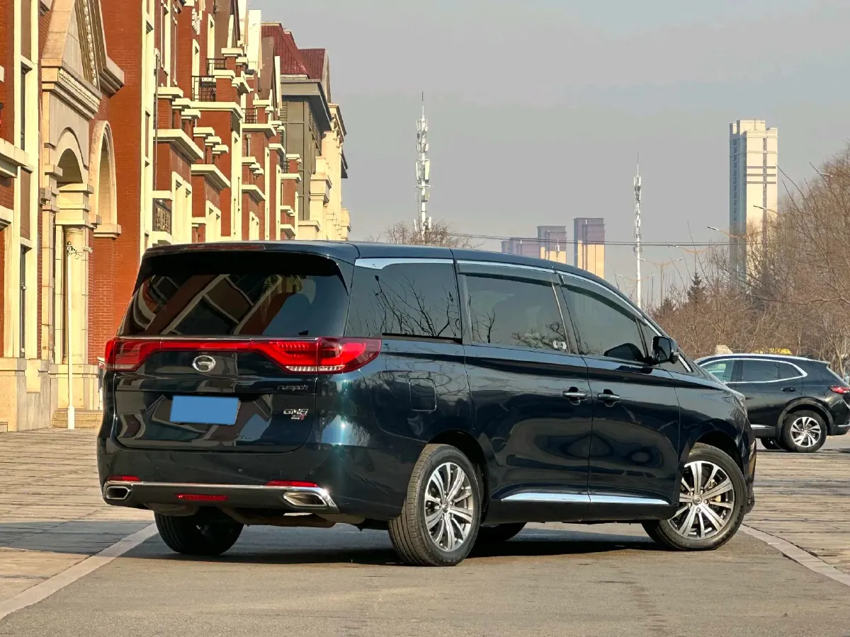 2019 GAC Trumpchi M8 2.0T 201HP L4 6AT,autocango,china used car exporter,china ev exporter,chinese used car exporter,chinese used ev exporter