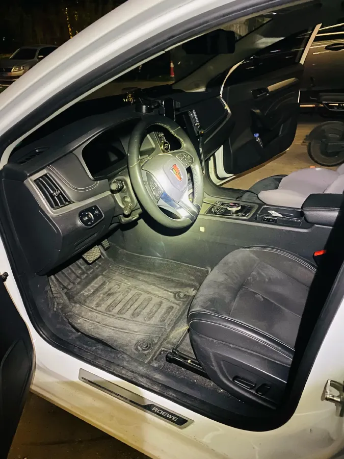 2019 Roewe i6 1.5T 169HP L4 AMT PHEV 9.1KWH,autocango,china used car exporter,china ev exporter,chinese used car exporter,chinese used ev exporter