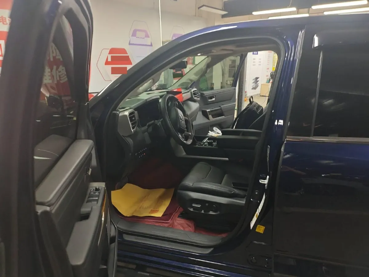 2022 Tank 300 2.0T 227HP L4 8AT,autocango,china used car exporter,china ev exporter,chinese used car exporter,chinese used ev exporter