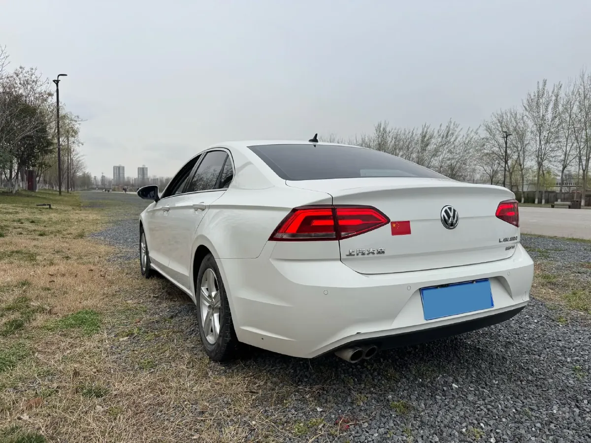 2018 Volkswagen Lamando 1.4T 131HP L4 7DCT,autocango,china used car exporter,china ev exporter,chinese used car exporter,chinese used ev exporter