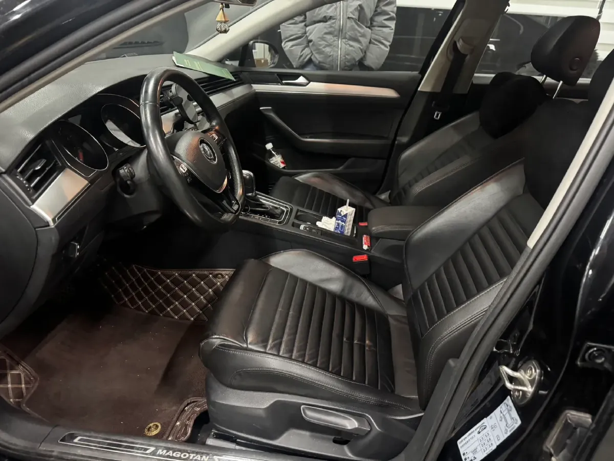 2019 Citroen C6 1.6T 170HP L4 6AT,autocango,china used car exporter,china ev exporter,chinese used car exporter,chinese used ev exporter