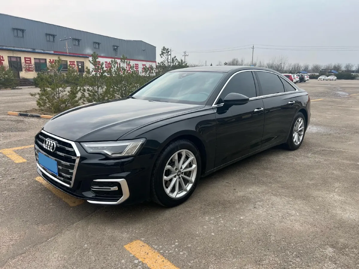 2021 Audi A6L 2.0T 190HP L4 7DCT,autocango,china used car exporter,china ev exporter,chinese used car exporter,chinese used ev exporter