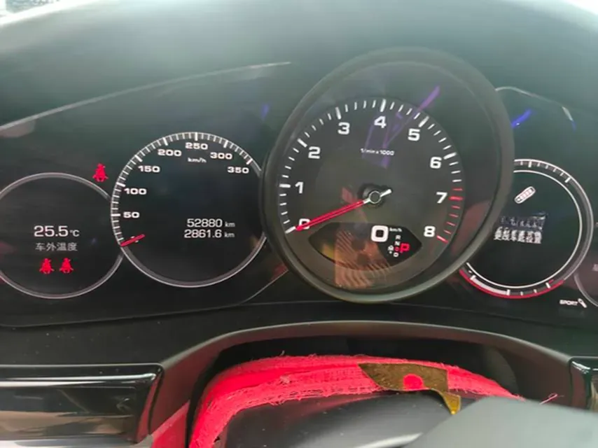 2021 Porsche Panamera 2.9T 330HP V6 8DCT,autocango,china used car exporter,china ev exporter,chinese used car exporter,chinese used ev exporter