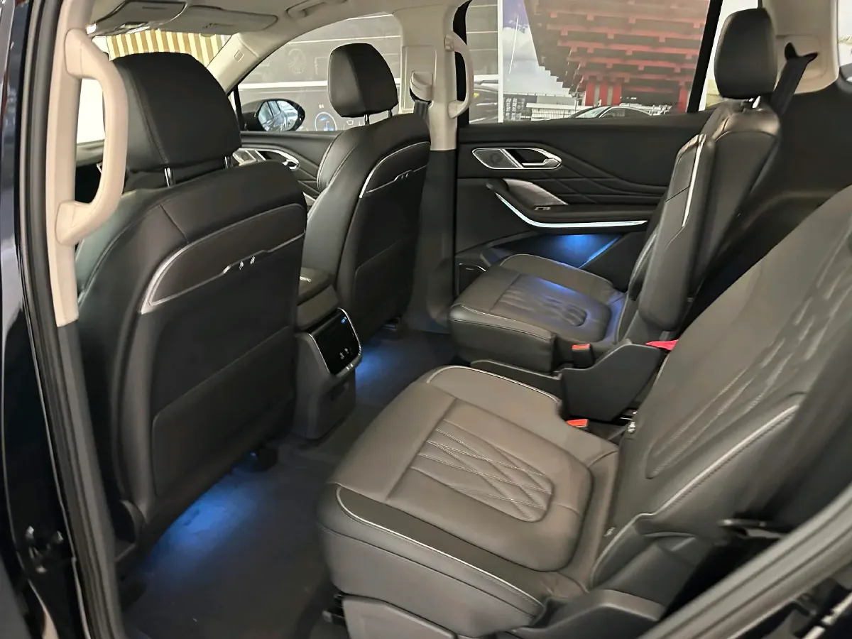 2024 HongQi HS7 2.0T 163HP L4 1DHT PHEV 20.1KWH,autocango,china used car exporter,china ev exporter,chinese used car exporter,chinese used ev exporter