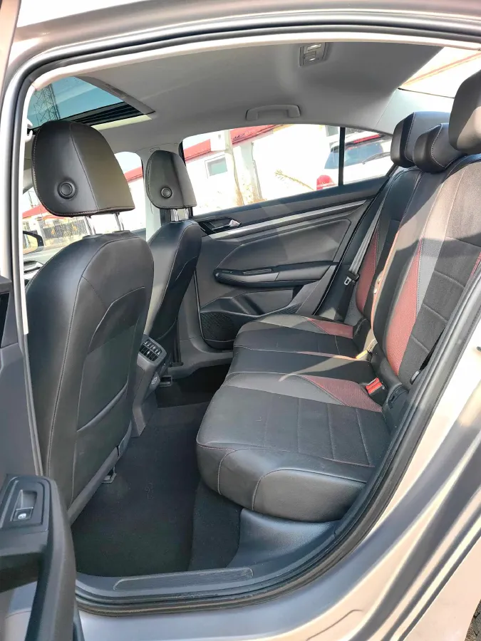 2021 Volkswagen Bora 1.5L 113HP L4 6AT,autocango,china used car exporter,china ev exporter,chinese used car exporter,chinese used ev exporter