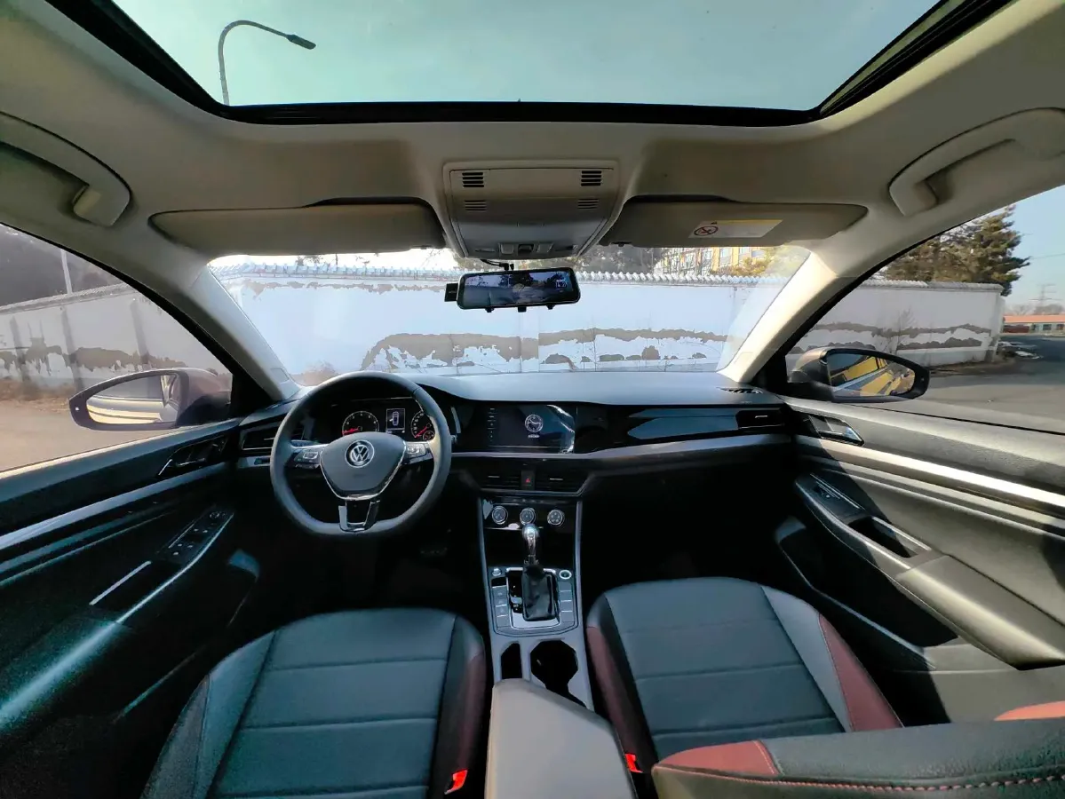 2021 Volkswagen Bora 1.5L 113HP L4 6AT,autocango,china used car exporter,china ev exporter,chinese used car exporter,chinese used ev exporter