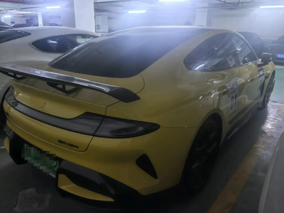 2025 MI SU7 Ultra BEV 93.7KWH,autocango,china used car exporter,china ev exporter,chinese used car exporter,chinese used ev exporter