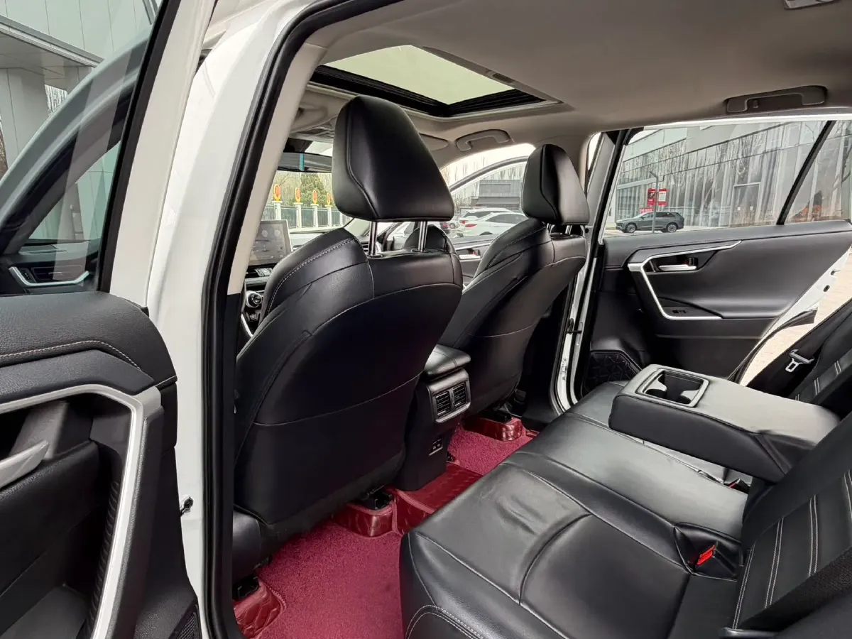 2023 Toyota Wildlander 2.0L 171HP L4 CVT,autocango,china used car exporter,china ev exporter,chinese used car exporter,chinese used ev exporter