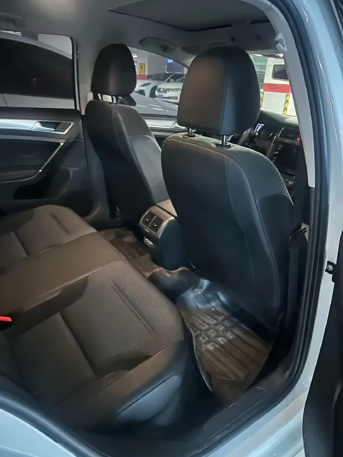 2019 Brilliance Auto V7 1.8T 231HP L4 7DCT,autocango,china used car exporter,china ev exporter,chinese used car exporter,chinese used ev exporter