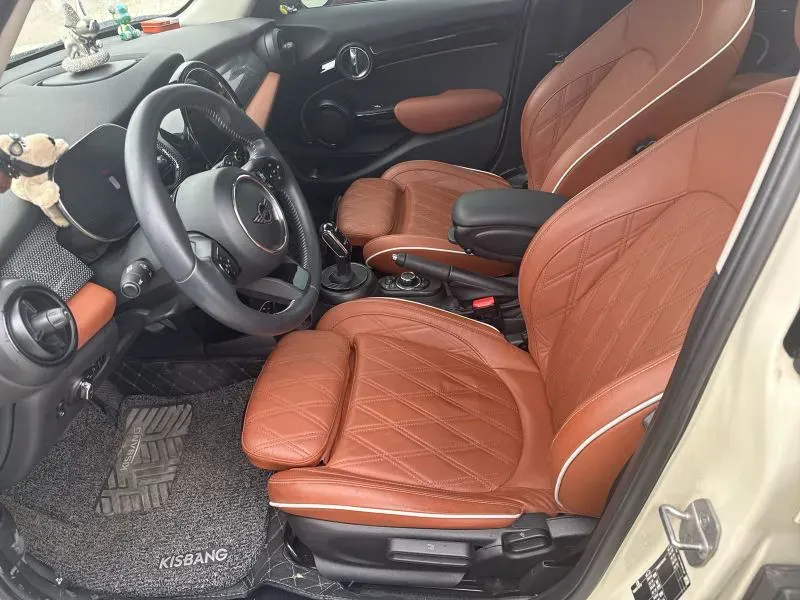 2022 MINI MINI 2.0T 192HP L4 7DCT,autocango,china used car exporter,china ev exporter,chinese used car exporter,chinese used ev exporter