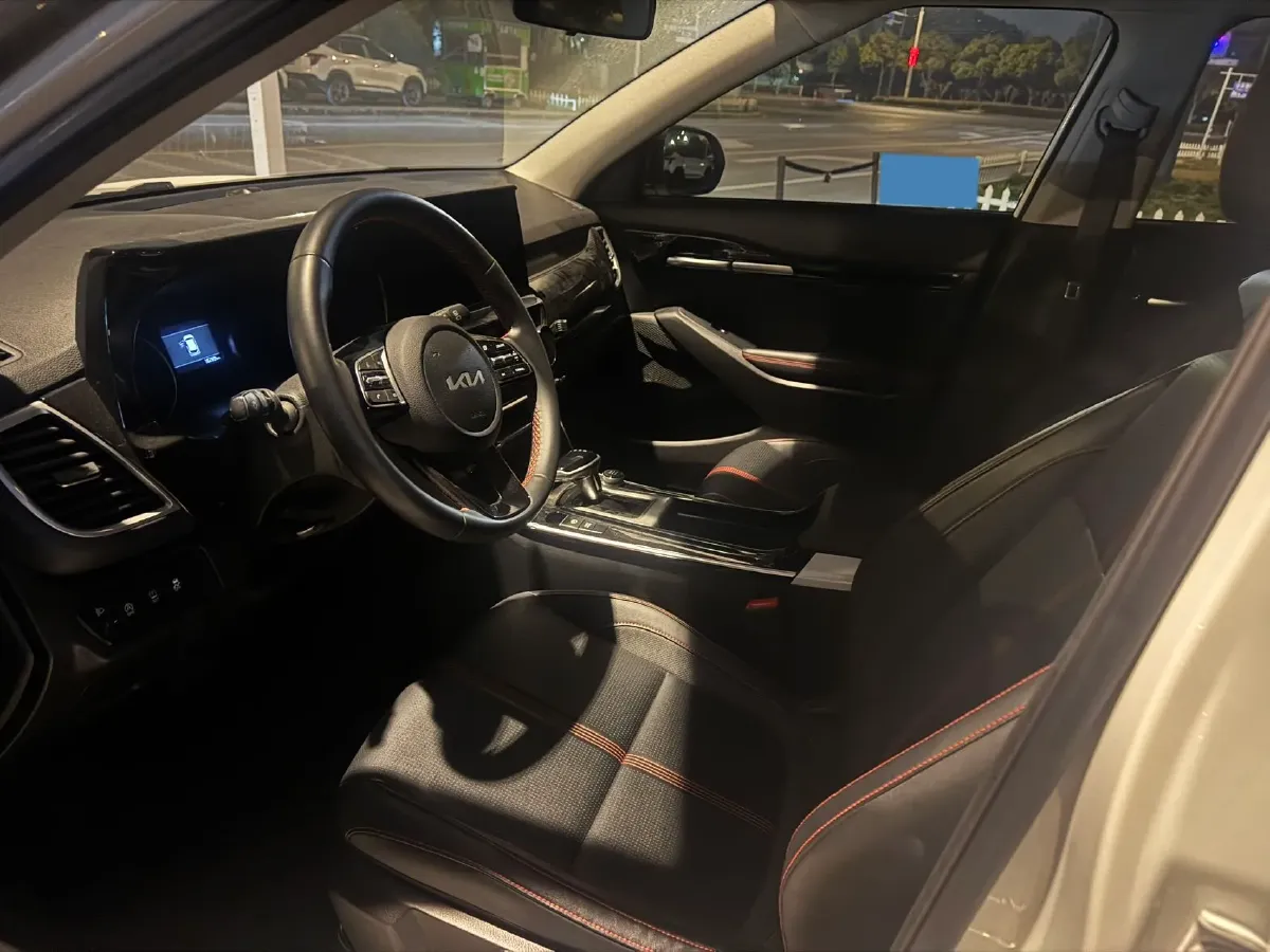 2020 Kia KX3 1.5L 115HP L4 CVT,autocango,china used car exporter,china ev exporter,chinese used car exporter,chinese used ev exporter