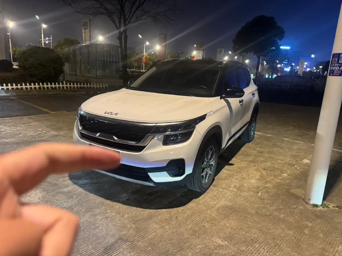2020 Kia KX3 1.5L 115HP L4 CVT,autocango,china used car exporter,china ev exporter,chinese used car exporter,chinese used ev exporter