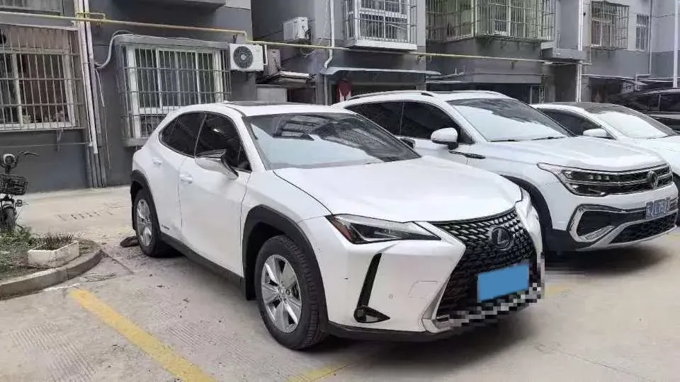 2020 Lexus UX 2.0L 146HP L4 E-CVT Hybrid,autocango,china used car exporter,china ev exporter,chinese used car exporter,chinese used ev exporter