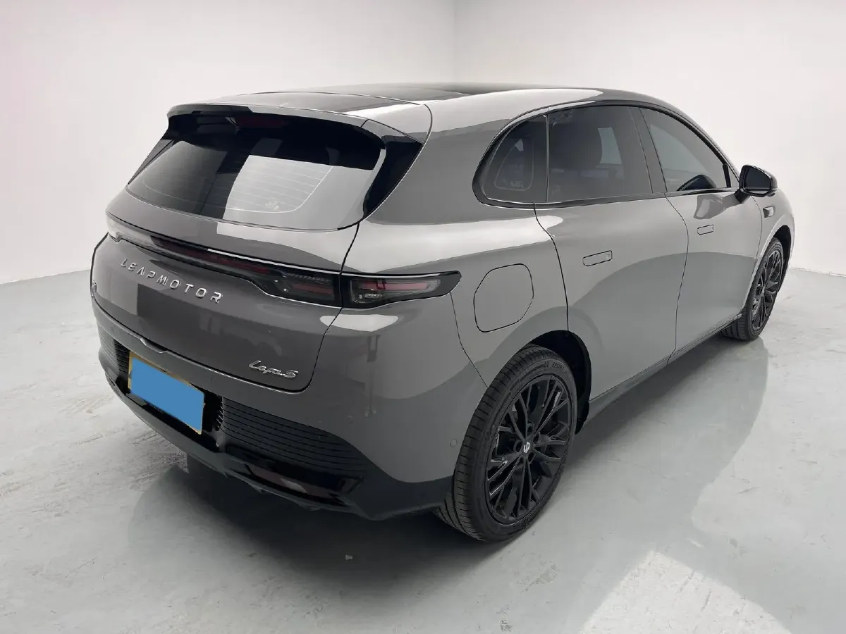 2026 Leapmotor Lafa5 BEV,autocango,china used car exporter,china ev exporter,chinese used car exporter,chinese used ev exporter