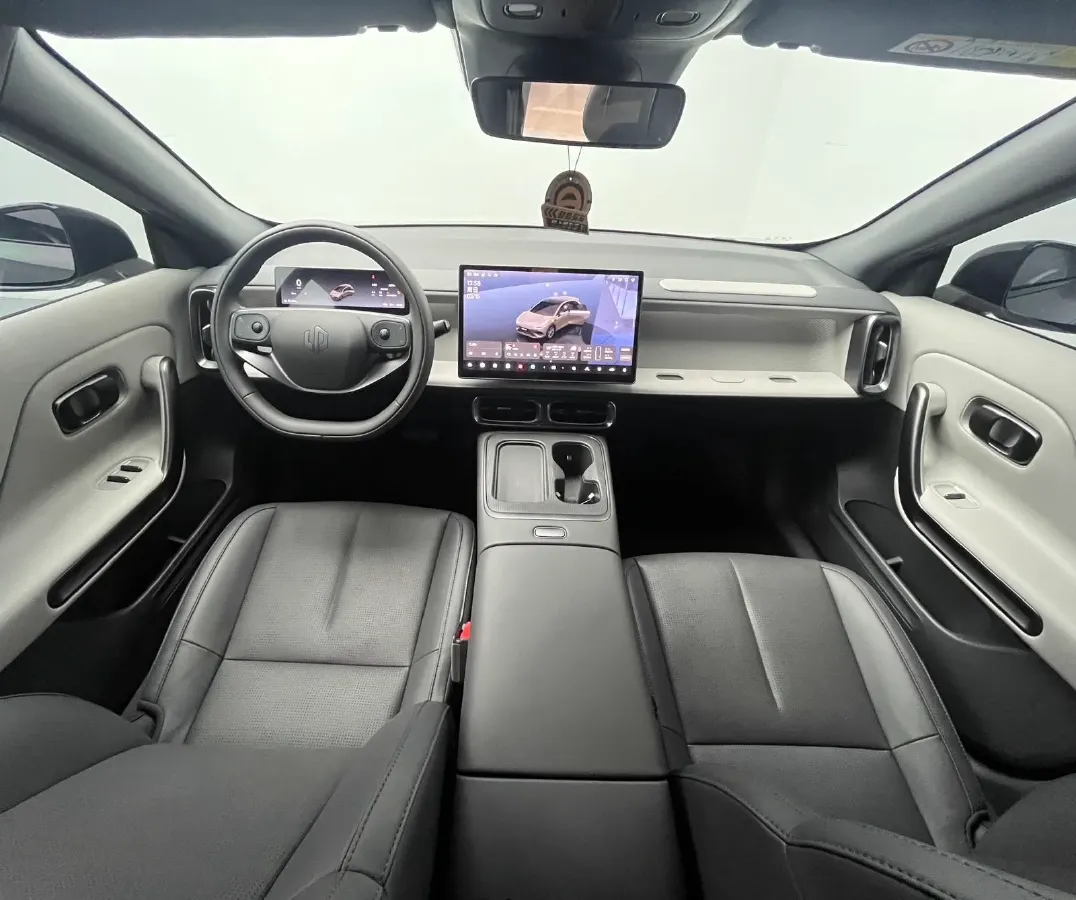 2026 Leapmotor Lafa5 BEV,autocango,china used car exporter,china ev exporter,chinese used car exporter,chinese used ev exporter