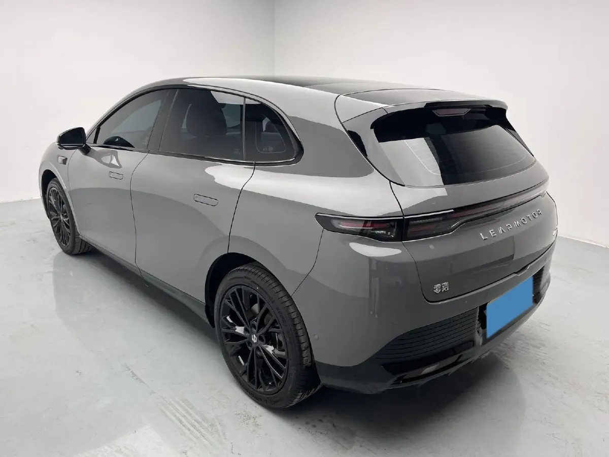 2026 Leapmotor Lafa5 BEV,autocango,china used car exporter,china ev exporter,chinese used car exporter,chinese used ev exporter