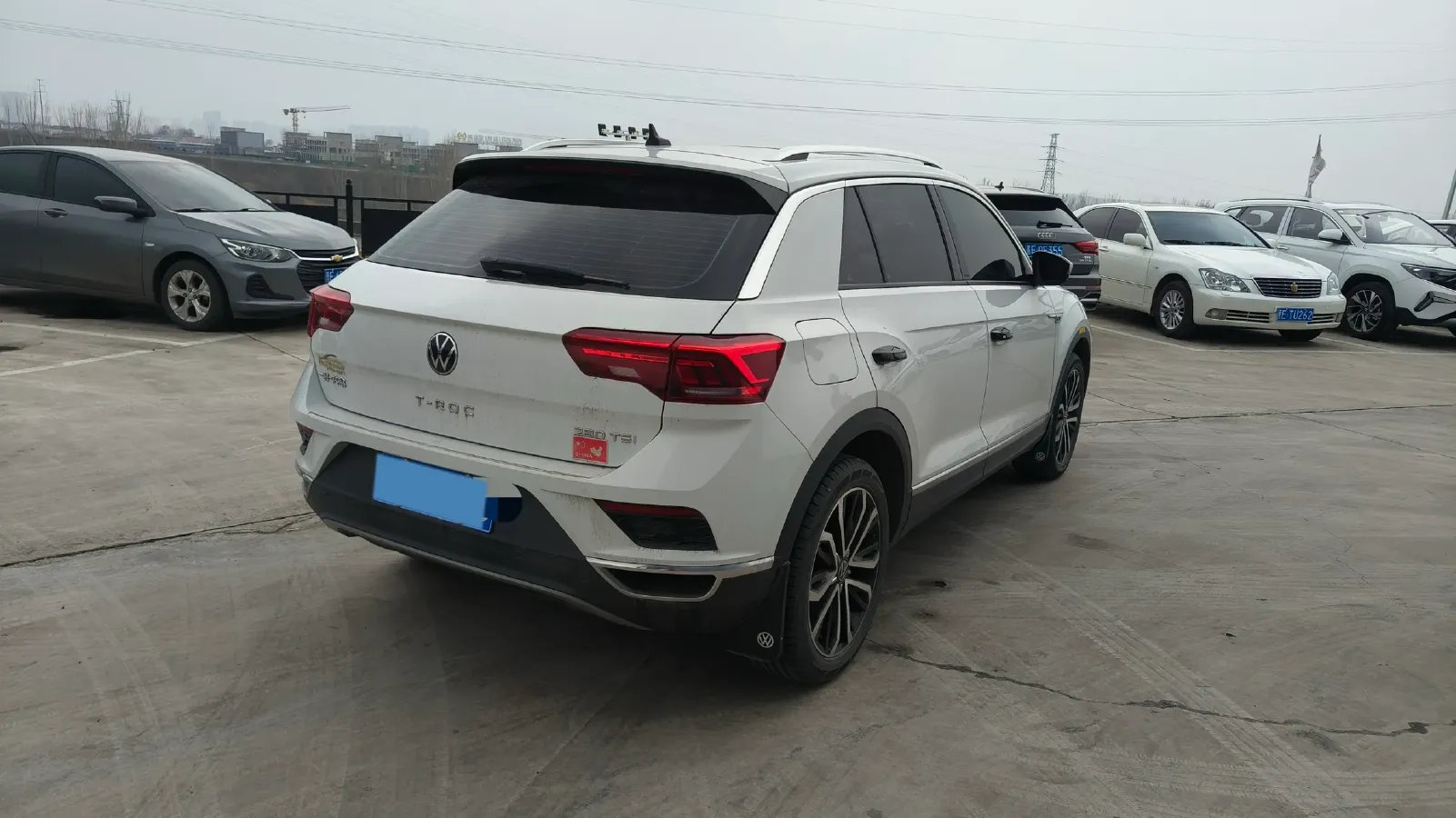 2022 Volkswagen T-Roc 1.4T 150HP L4 7DCT,autocango,china used car exporter,china ev exporter,chinese used car exporter,chinese used ev exporter