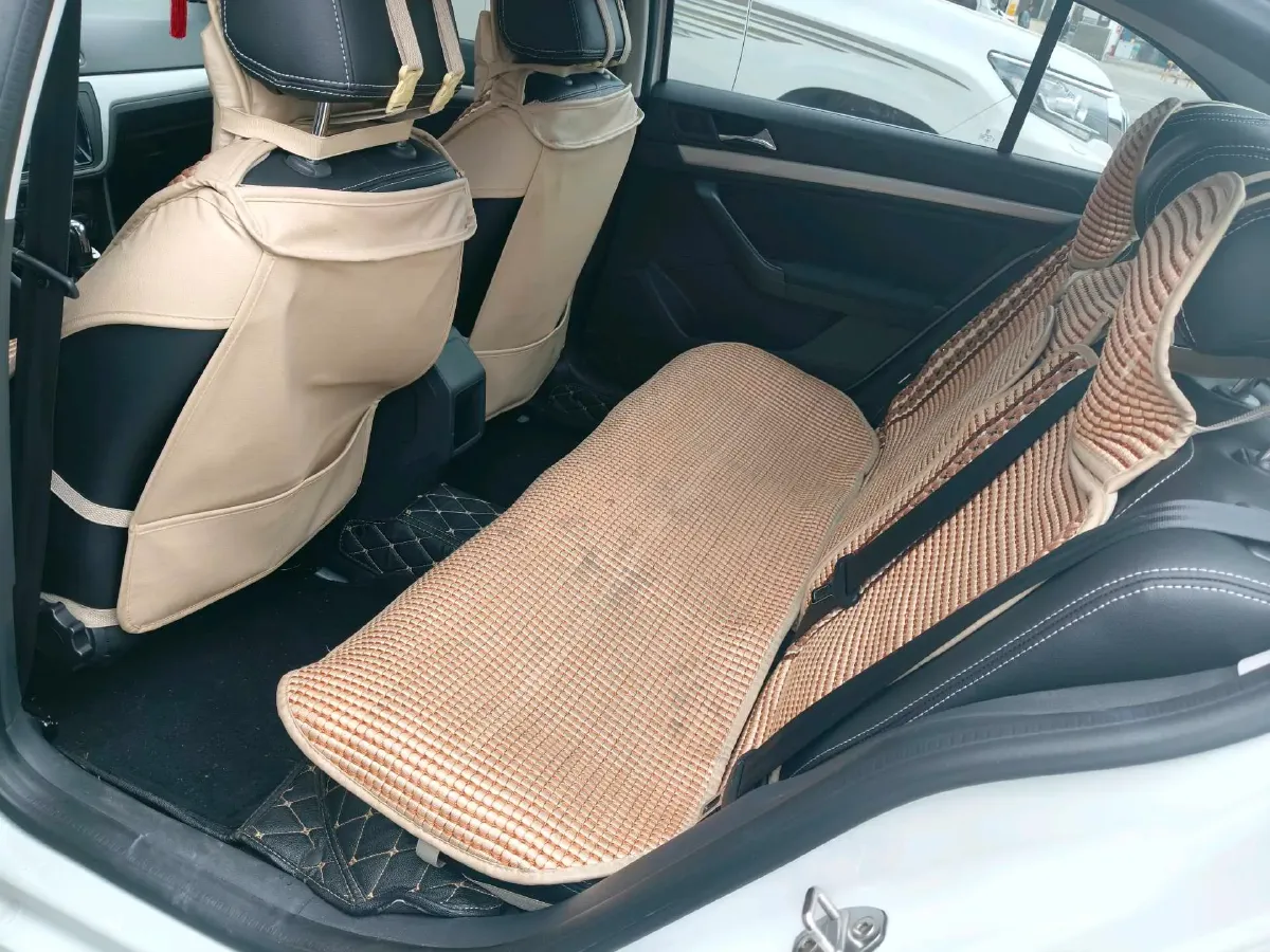 2017 Volkswagen Lavida 1.6L 110HP L4 6AT,autocango,china used car exporter,china ev exporter,chinese used car exporter,chinese used ev exporter