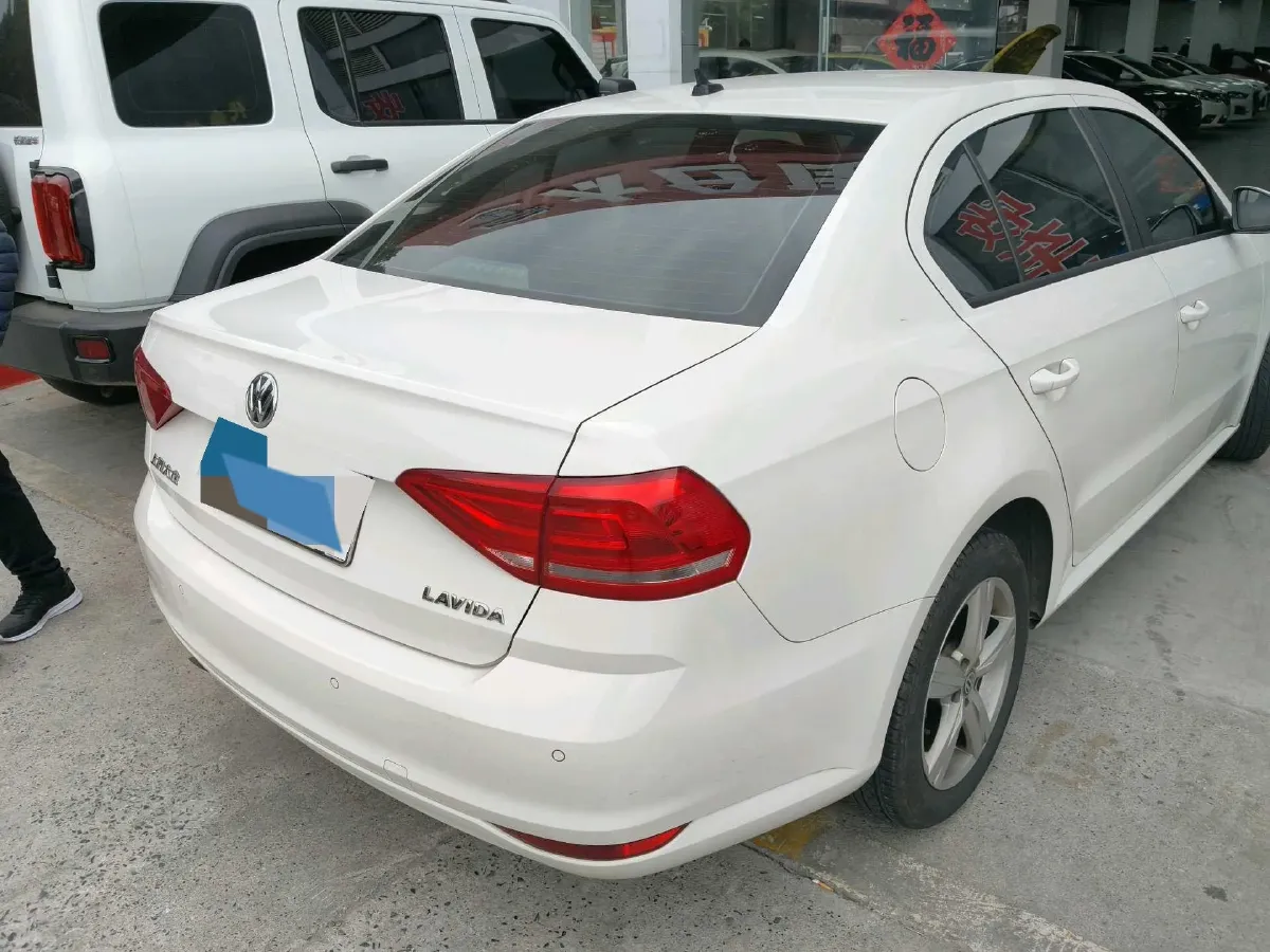 2017 Volkswagen Lavida 1.6L 110HP L4 6AT,autocango,china used car exporter,china ev exporter,chinese used car exporter,chinese used ev exporter