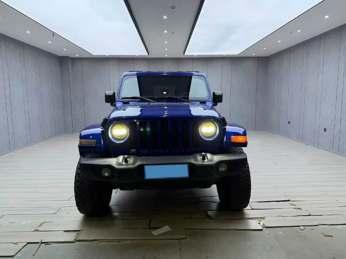 2018 Jeep Wrangler 2.0T 266HP L4 8AT,autocango,china used car exporter,china ev exporter,chinese used car exporter,chinese used ev exporter