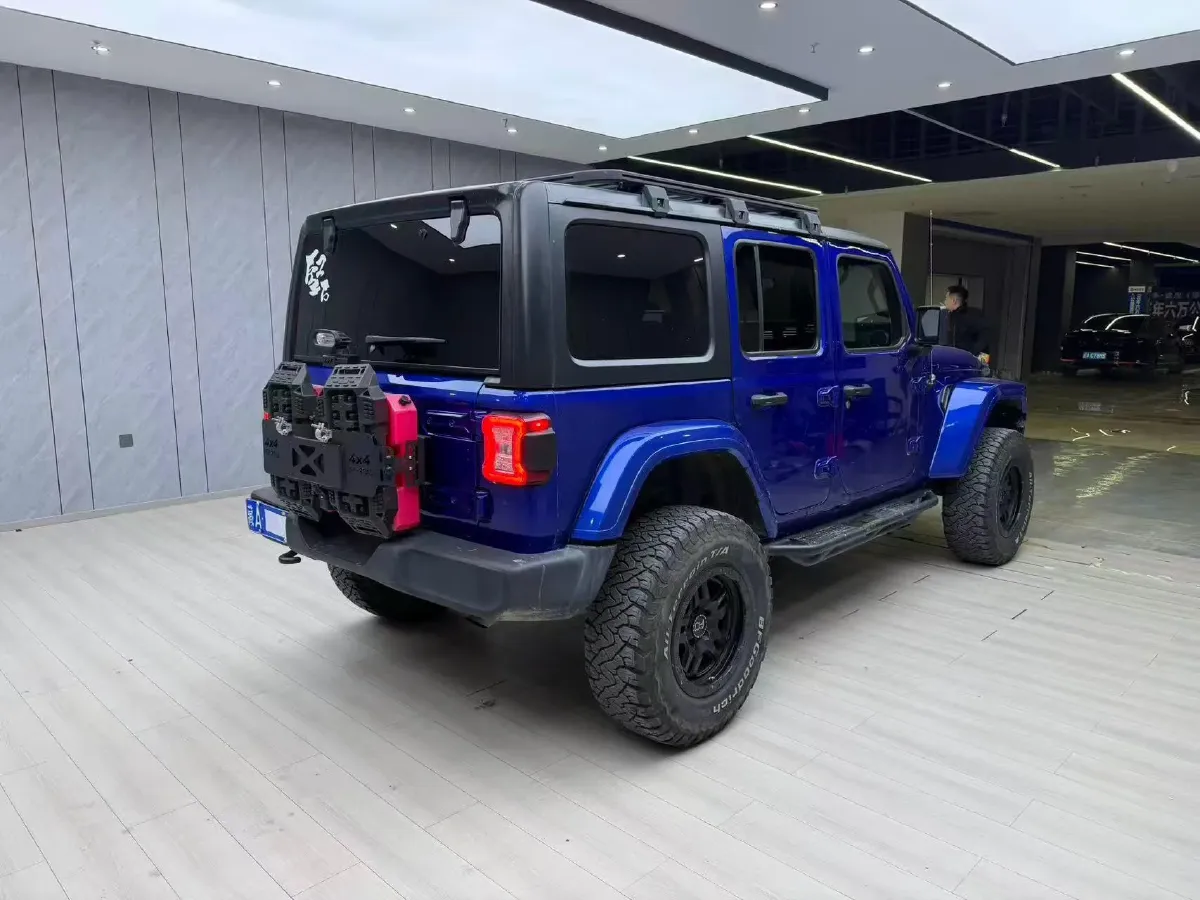 2018 Jeep Wrangler 2.0T 266HP L4 8AT,autocango,china used car exporter,china ev exporter,chinese used car exporter,chinese used ev exporter