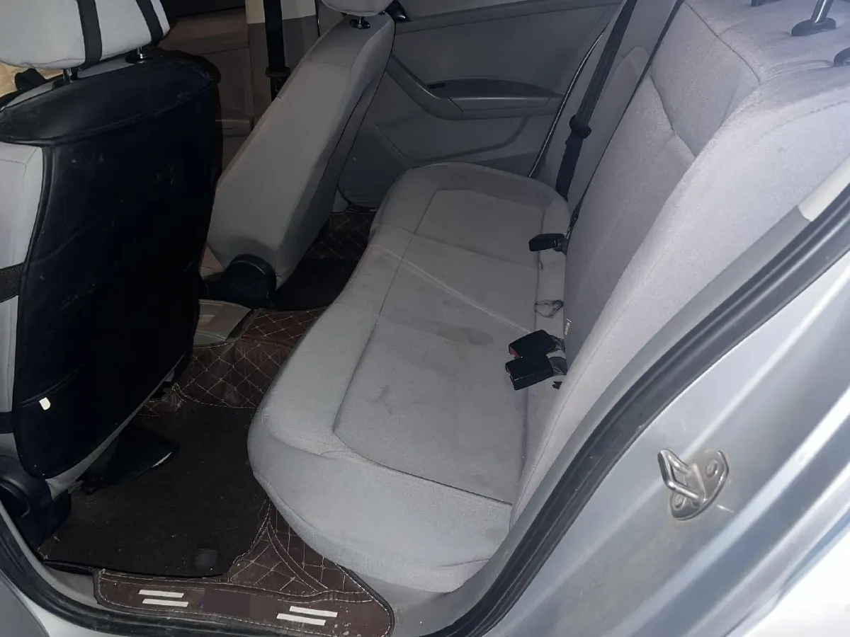 2019 Skoda Rapid 1.5L 110HP L4 5MT,autocango,china used car exporter,china ev exporter,chinese used car exporter,chinese used ev exporter