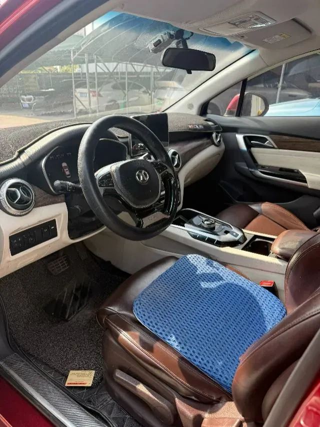 2018 BeiJing Auto EU5 BEV 53.66KWH,autocango,china used car exporter,china ev exporter,chinese used car exporter,chinese used ev exporter