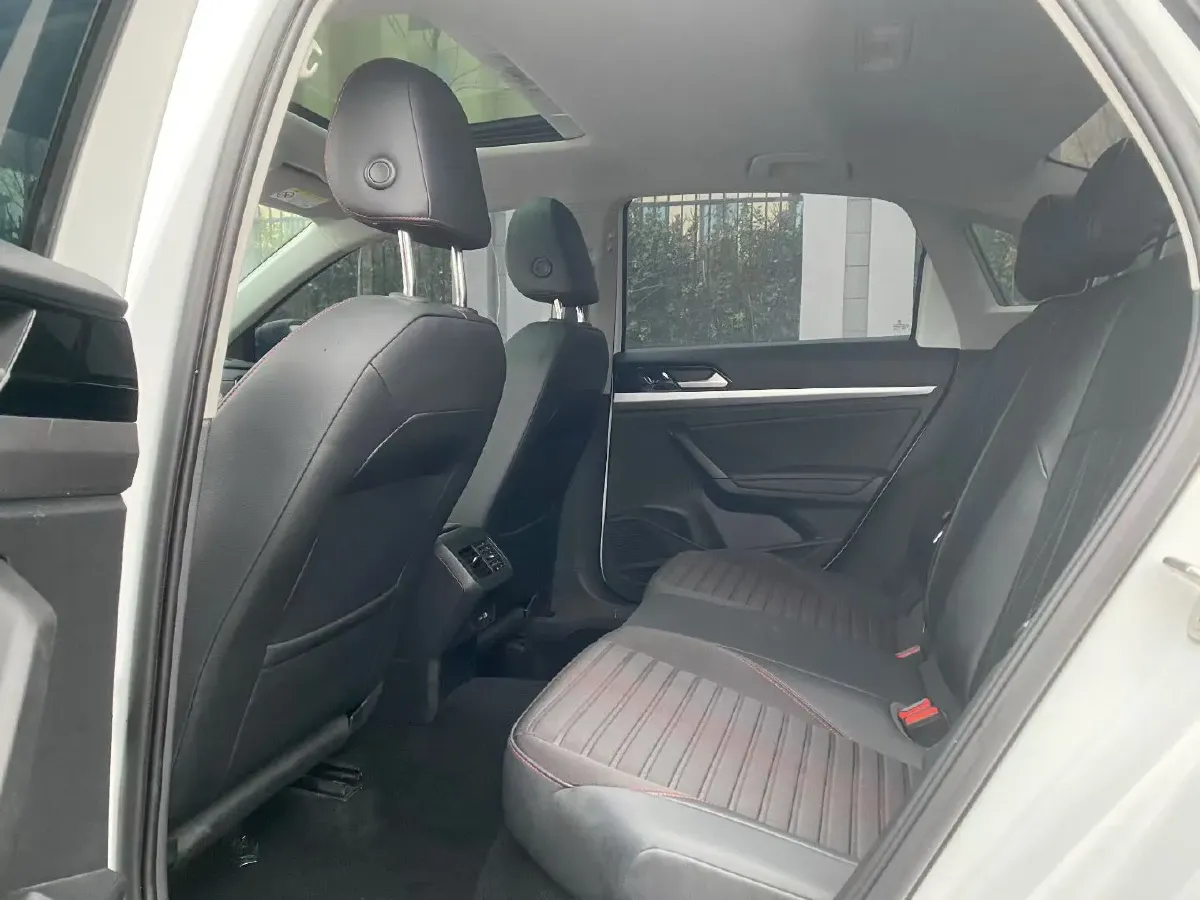 2023 Volkswagen Lavida 1.5T 160HP L4 7DCT,autocango,china used car exporter,china ev exporter,chinese used car exporter,chinese used ev exporter