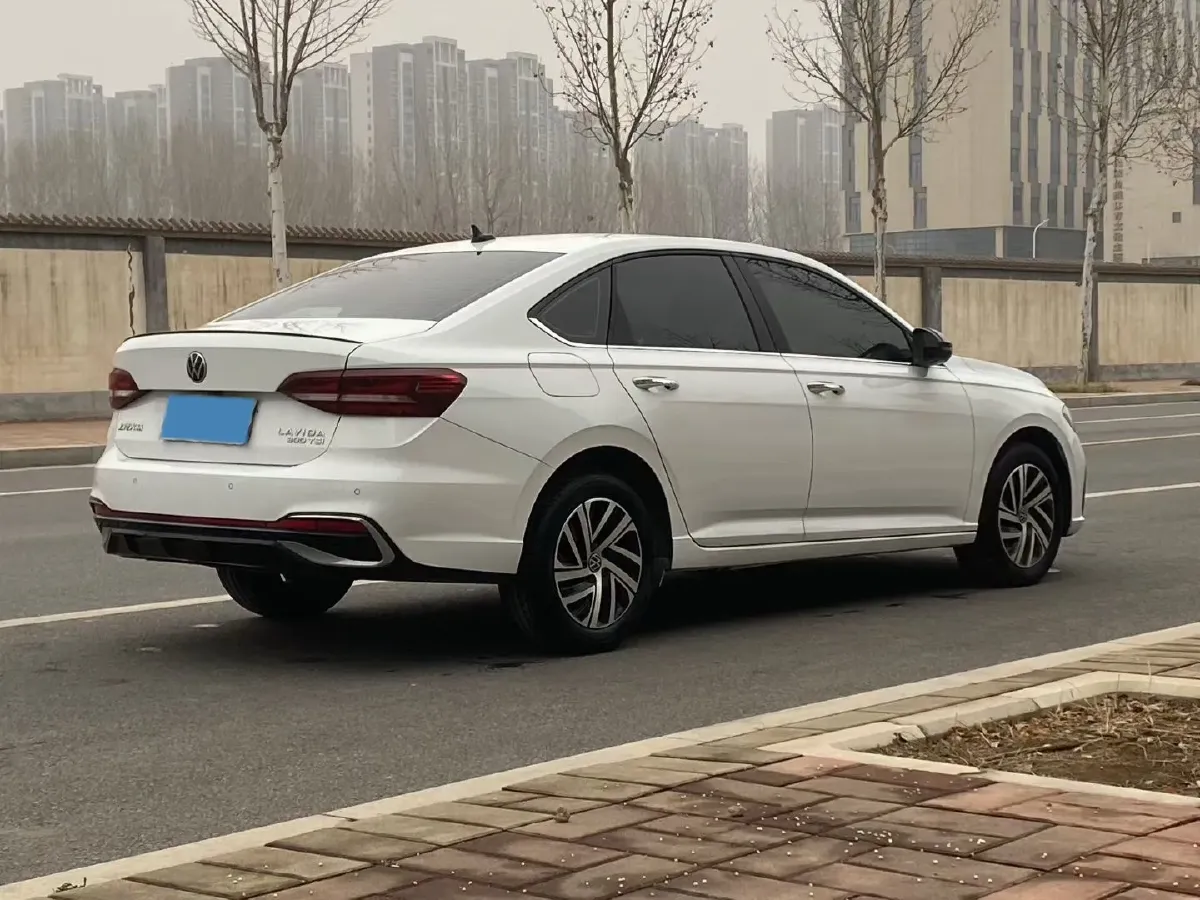 2023 Volkswagen Lavida 1.5T 160HP L4 7DCT,autocango,china used car exporter,china ev exporter,chinese used car exporter,chinese used ev exporter