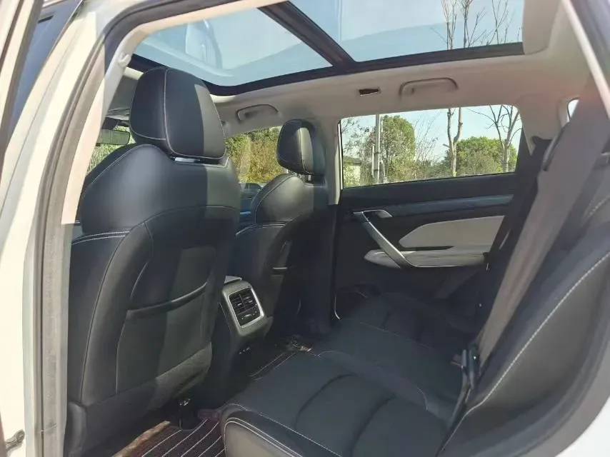 2022 Geely Azkarra 1.8T 184HP L4 7DCT,autocango,china used car exporter,china ev exporter,chinese used car exporter,chinese used ev exporter