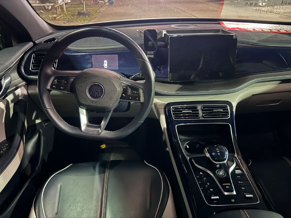 2021 Haval F7 1.5T 169HP L4 7DCT,autocango,china used car exporter,china ev exporter,chinese used car exporter,chinese used ev exporter