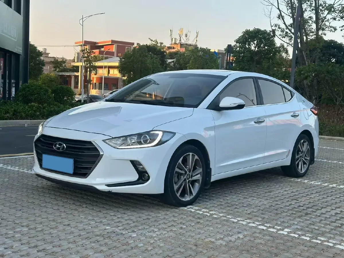 2016 Hyundai Elantra 1.6L 130HP L4 6AT,autocango,china used car exporter,china ev exporter,chinese used car exporter,chinese used ev exporter