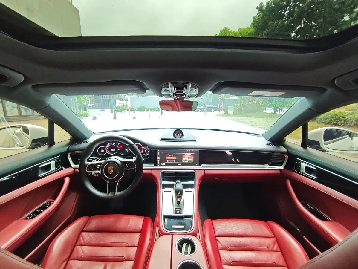 2017 BMW X6 3.0T 306HP L6 8AT,autocango,china used car exporter,china ev exporter,chinese used car exporter,chinese used ev exporter