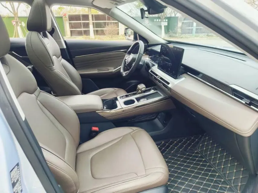 2024 GAC Trumpchi GS4 1.5T 177HP L4 7DCT,autocango,china used car exporter,china ev exporter,chinese used car exporter,chinese used ev exporter