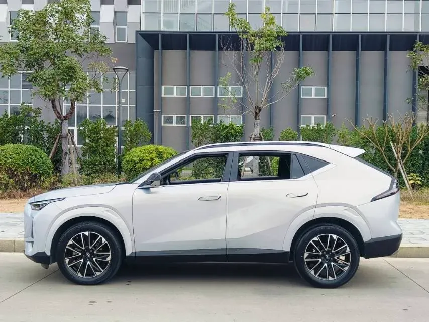 2024 GAC Trumpchi GS4 1.5T 177HP L4 7DCT,autocango,china used car exporter,china ev exporter,chinese used car exporter,chinese used ev exporter