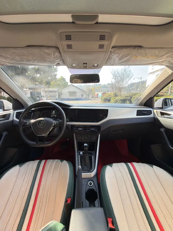 2021 Haval H6 1.5T 169HP L4 7DCT,autocango,china used car exporter,china ev exporter,chinese used car exporter,chinese used ev exporter