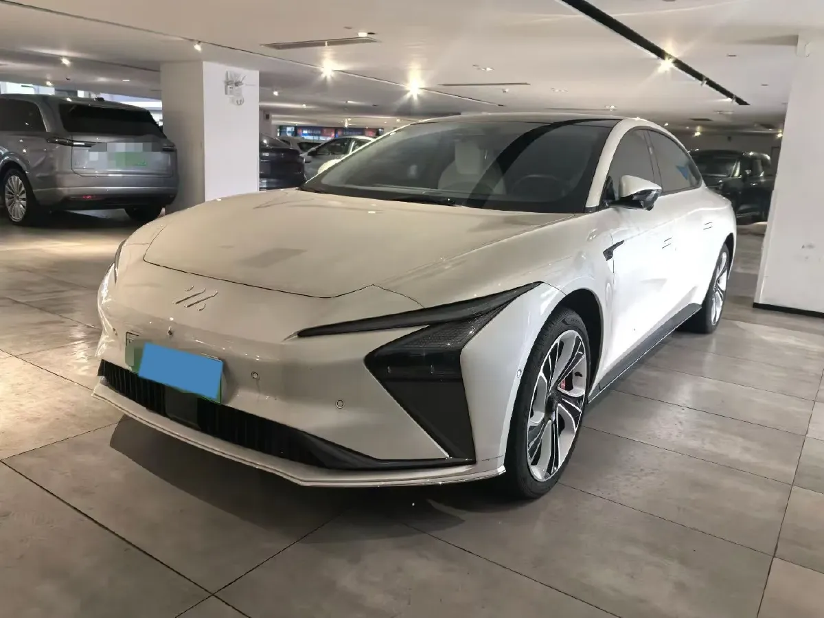 2022 IM L7 BEV 90KWH,autocango,china used car exporter,china ev exporter,chinese used car exporter,chinese used ev exporter