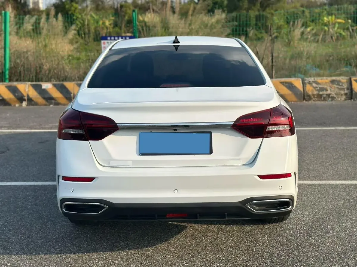 2021 Geely Emgrand 1.5L 109HP L4 CVT,autocango,china used car exporter,china ev exporter,chinese used car exporter,chinese used ev exporter