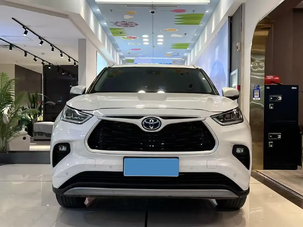 2023 Toyota Highlander 2.5L 189HP L4 E-CVT Hybrid,autocango,china used car exporter,china ev exporter,chinese used car exporter,chinese used ev exporter