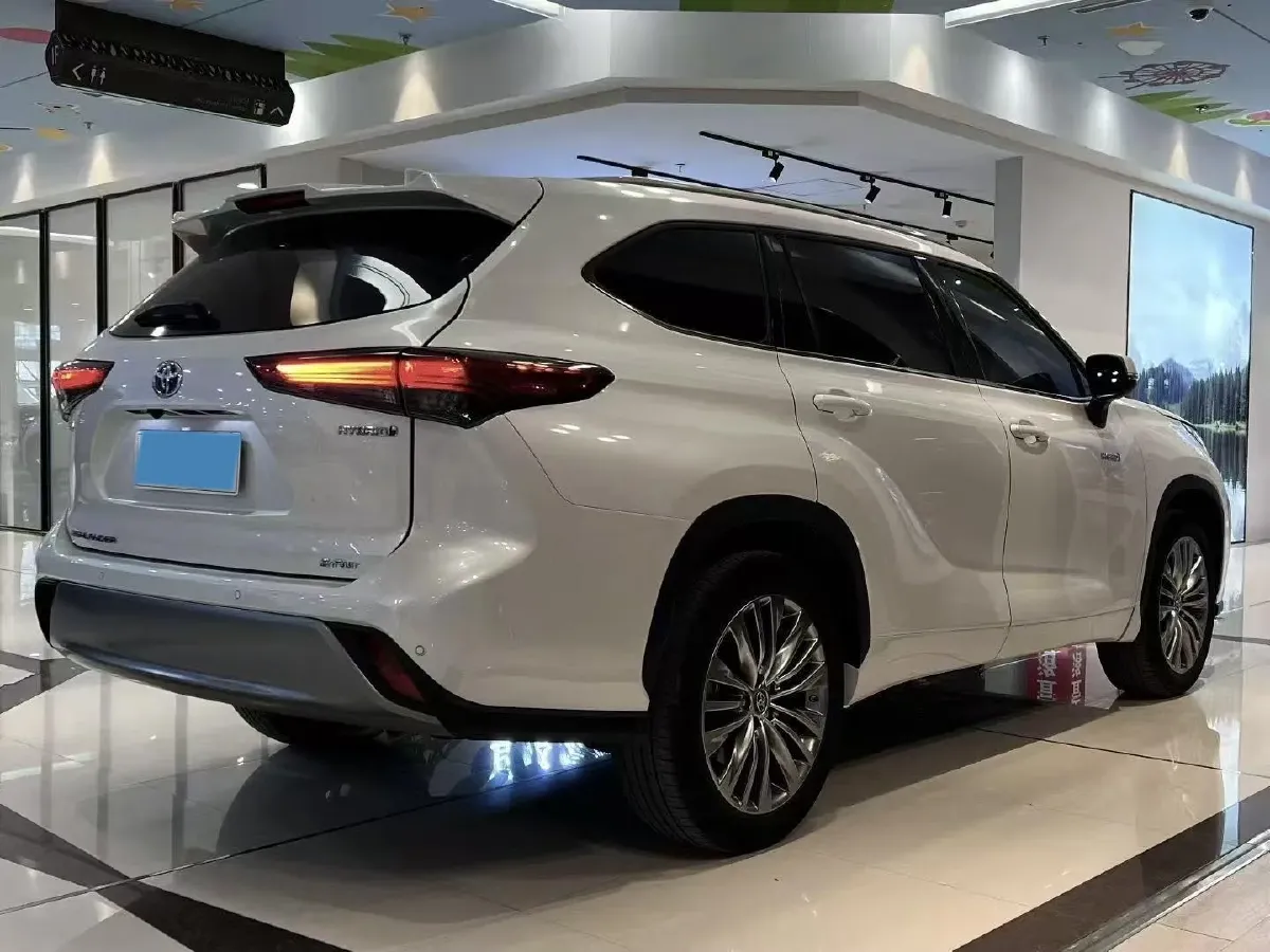 2023 Toyota Highlander 2.5L 189HP L4 E-CVT Hybrid,autocango,china used car exporter,china ev exporter,chinese used car exporter,chinese used ev exporter