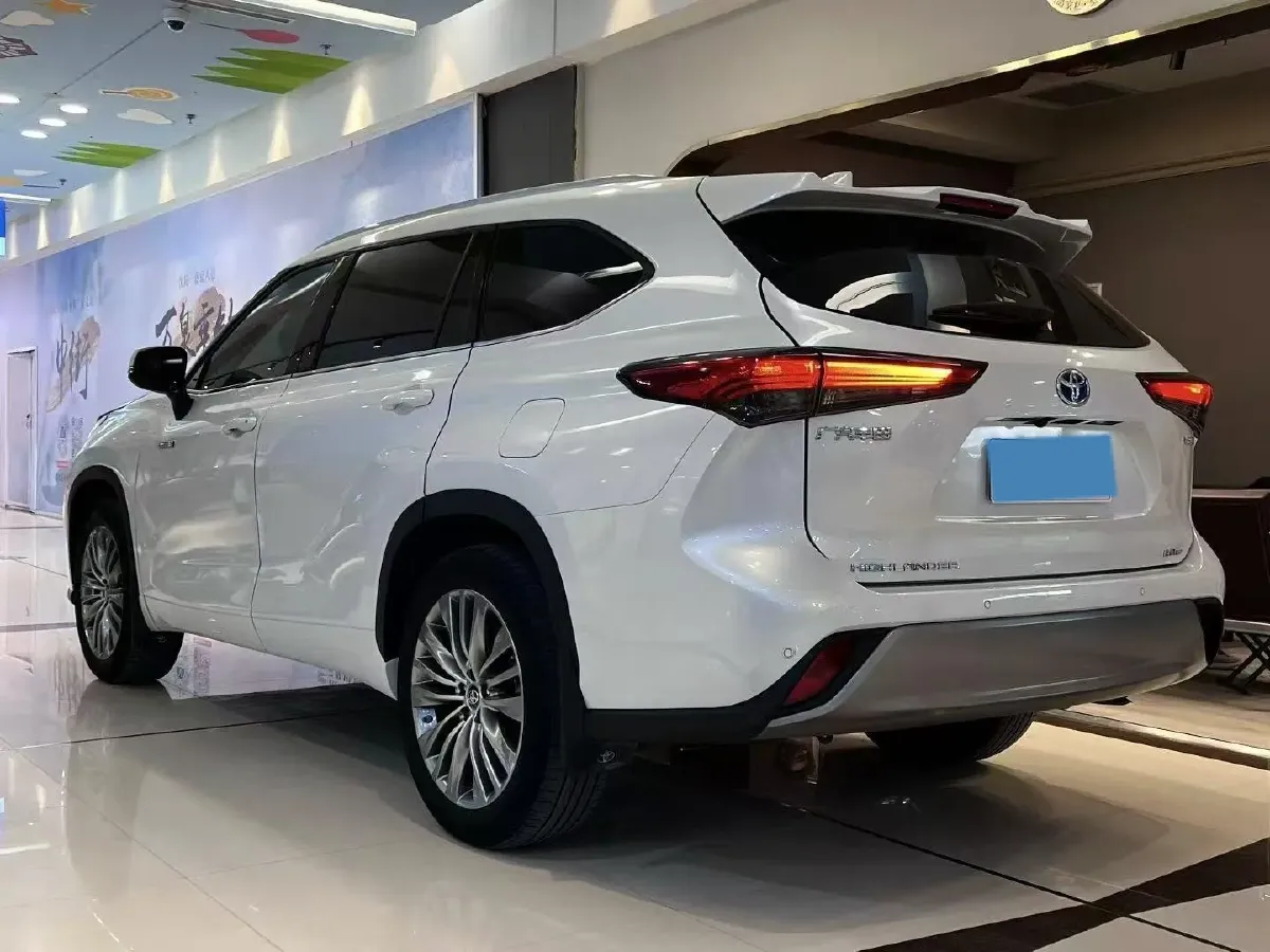 2023 Toyota Highlander 2.5L 189HP L4 E-CVT Hybrid,autocango,china used car exporter,china ev exporter,chinese used car exporter,chinese used ev exporter
