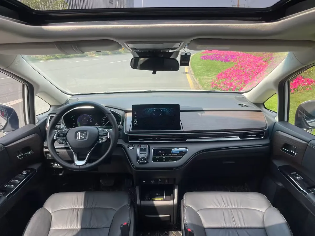 2024 Honda Odyssey 2.0L 146HP L4 E-CVT Hybrid,autocango,china used car exporter,china ev exporter,chinese used car exporter,chinese used ev exporter