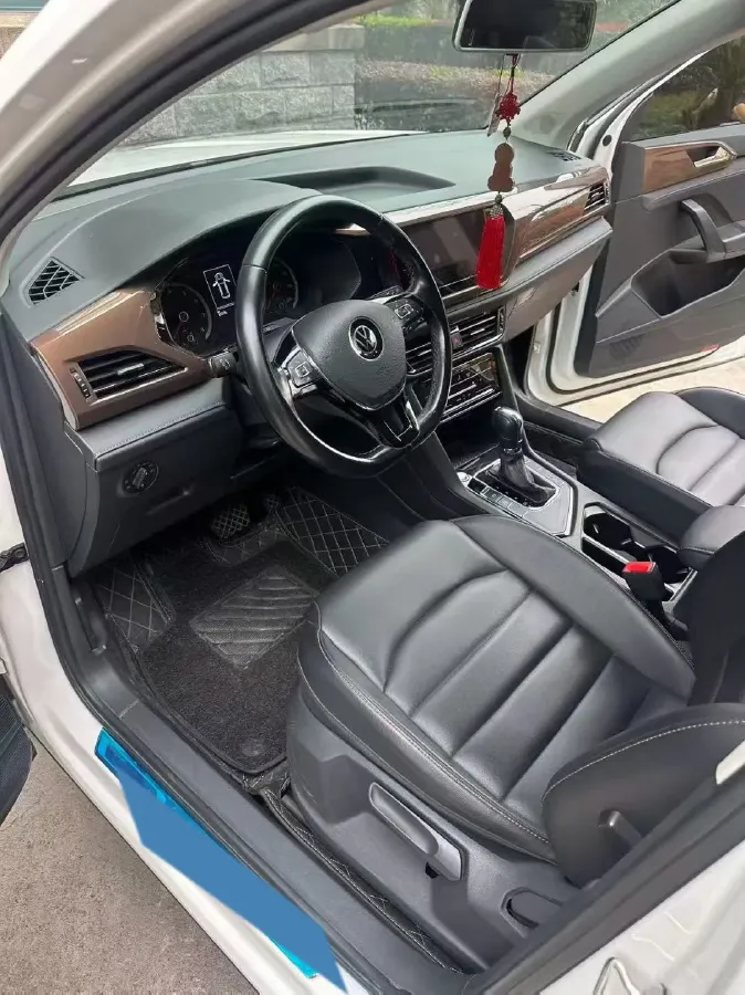 2021 Volkswagen Tharu 1.4T 150HP L4 7DCT,autocango,china used car exporter,china ev exporter,chinese used car exporter,chinese used ev exporter