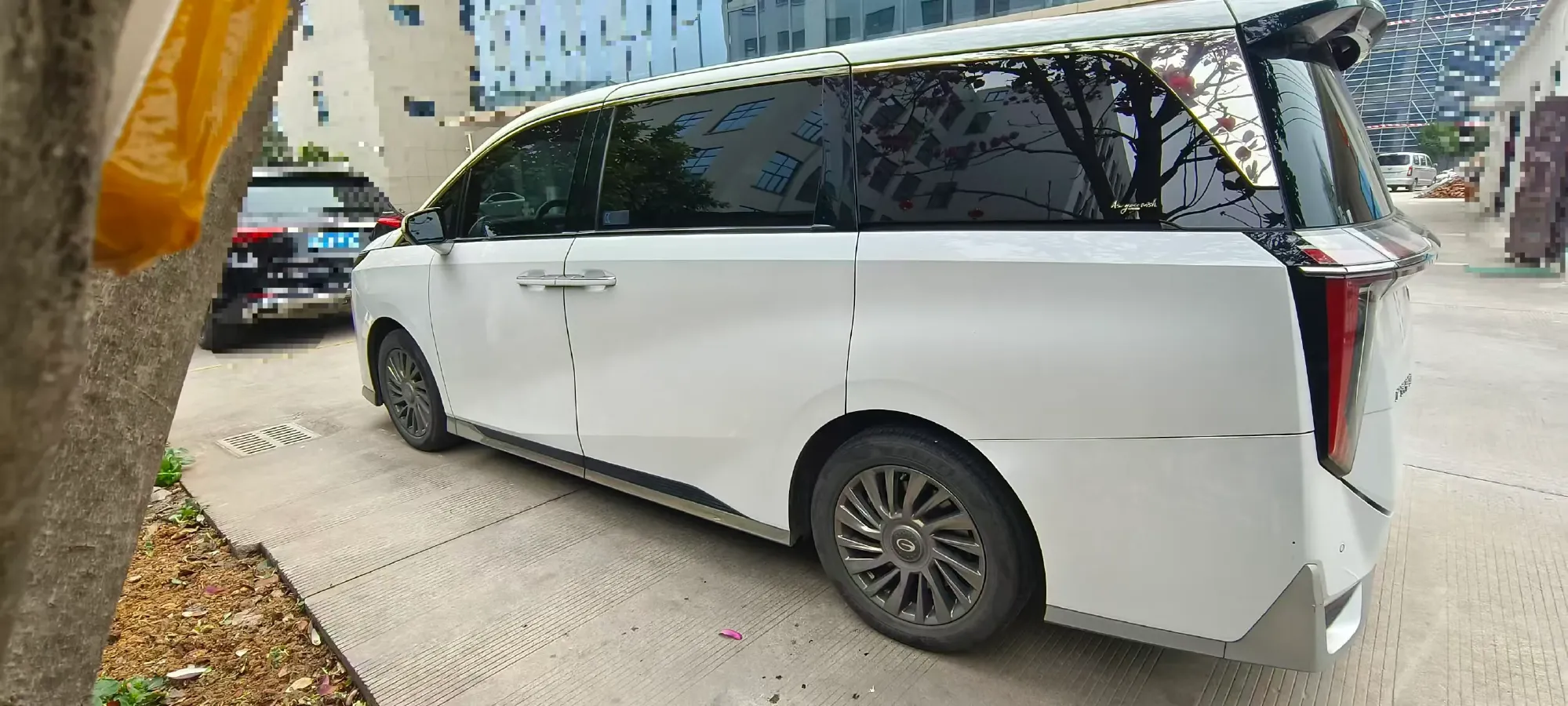 2023 GAC Trumpchi M8 2.0T 190HP L4 E-CVT Hybrid,autocango,china used car exporter,china ev exporter,chinese used car exporter,chinese used ev exporter